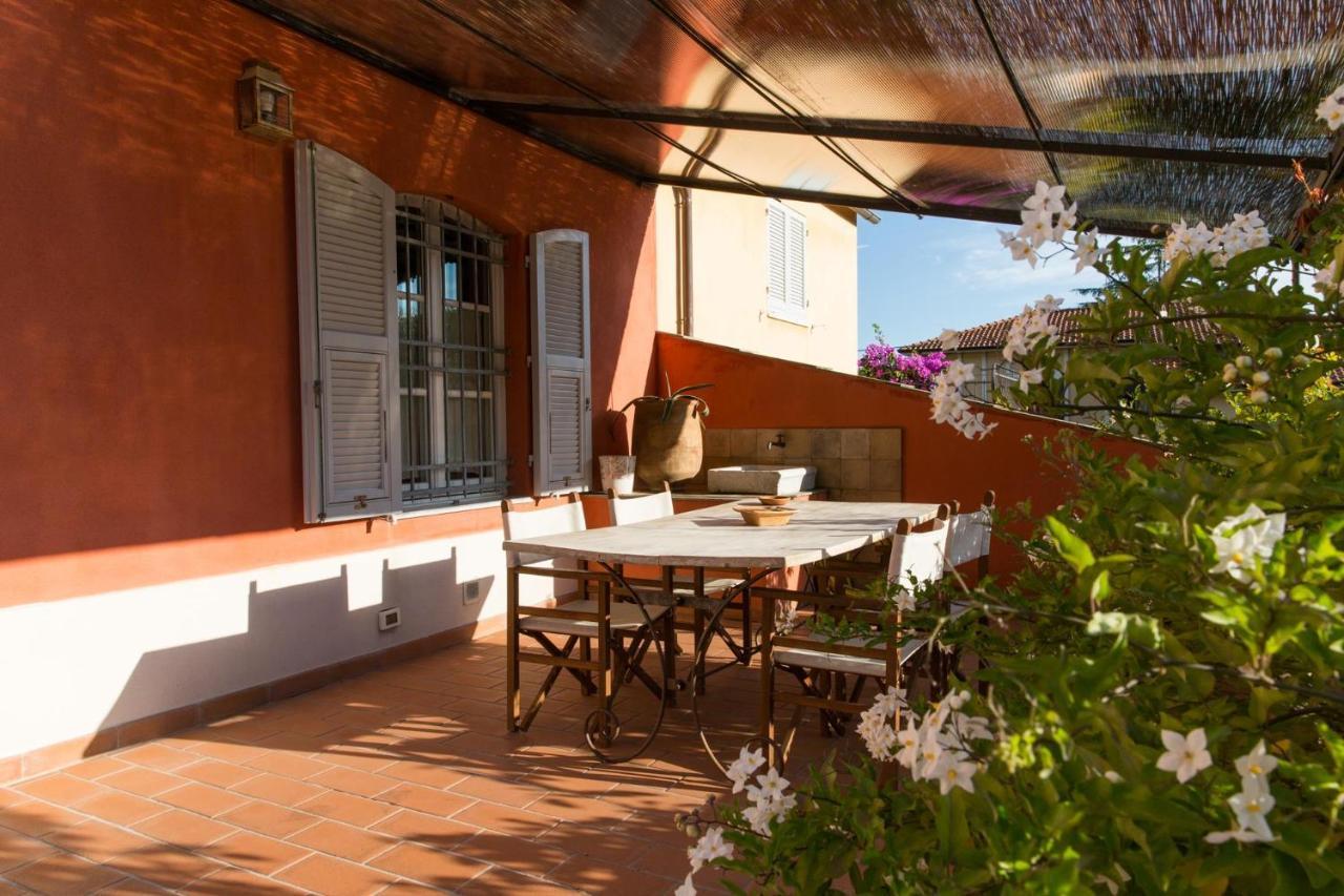 Villa I Poggioli Bocca di Magra Luaran gambar